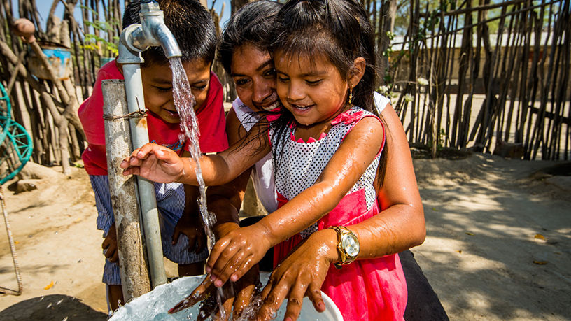 Peru 24 Hour Access To Water In Las Palmas Nature's Pride
